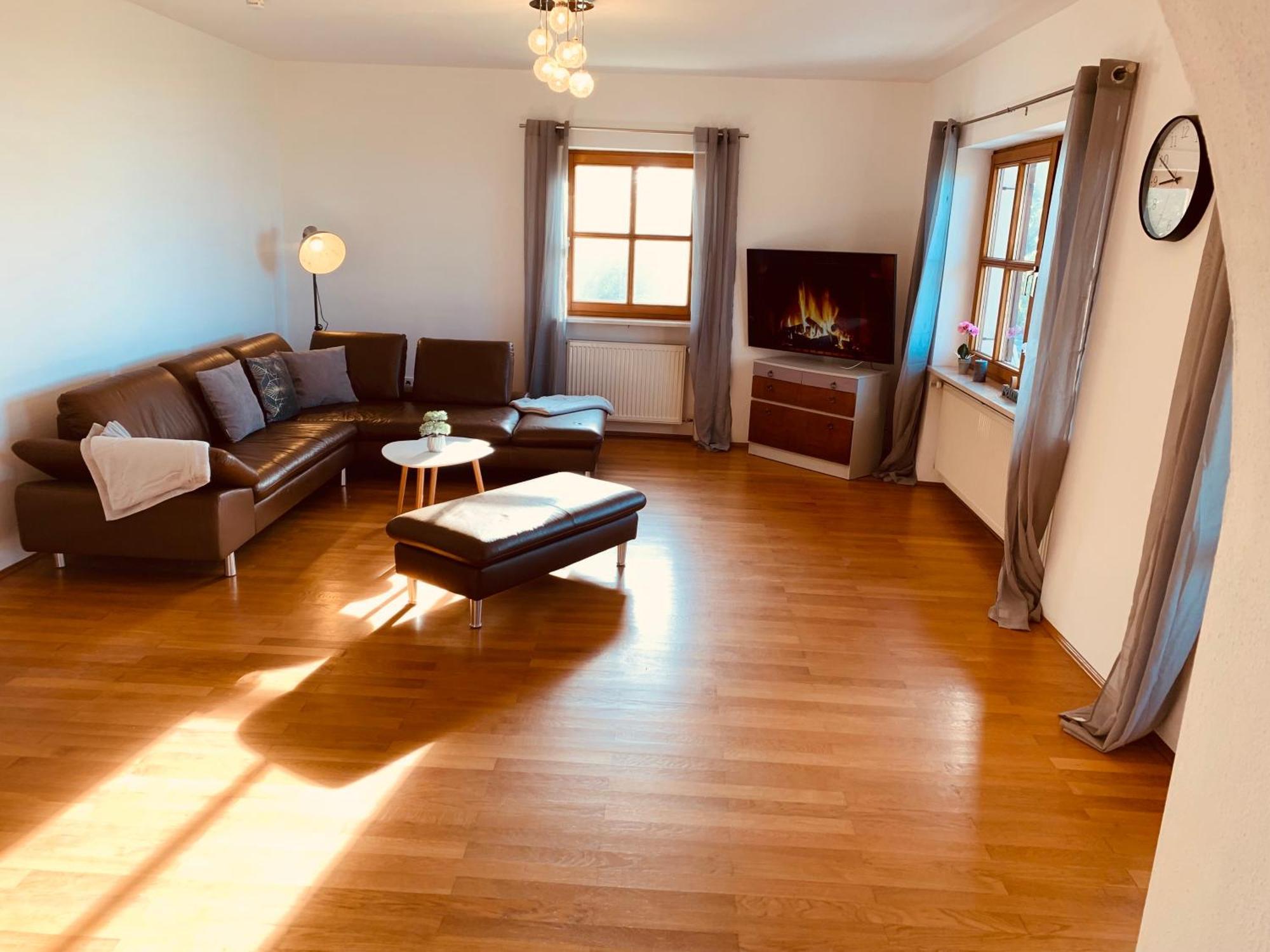 Adlerhorst, 4 Schlafzimmer, Blick In Die Alpen, Parkplatz Thyrnau Kültér fotó
